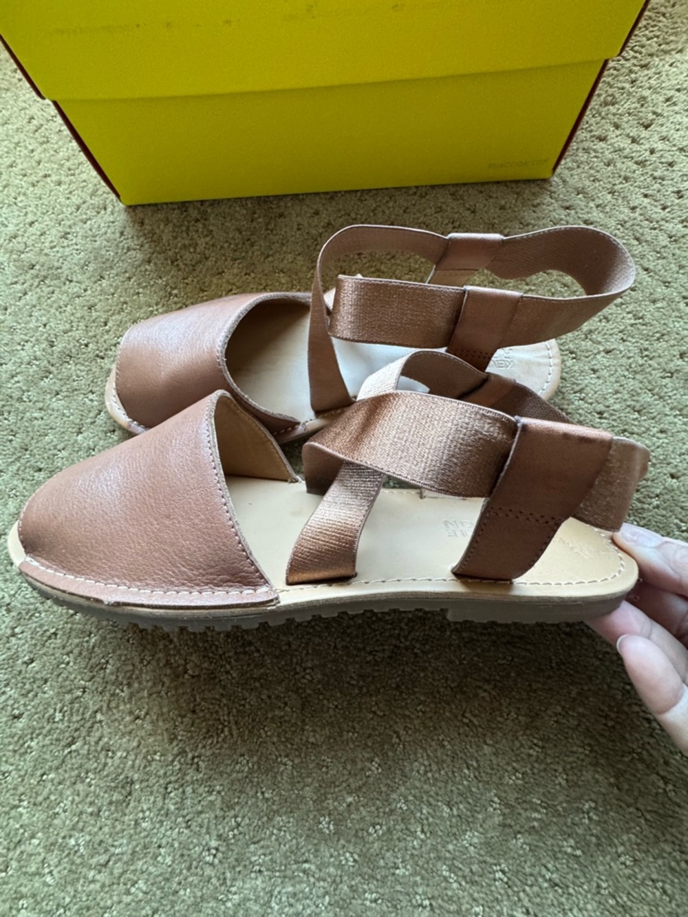 Kenneth Cole Reaction women sandals